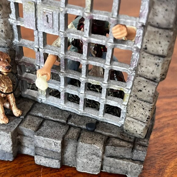 Hallmark Pirates of the Caribbean Magic Ornament 2006 Jack Sparrow Jail NO SOUND - Picture 6 of 17